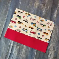 ハンドメイド☆ランチョンマット　お気に入りシリーズはたらく車たち　赤