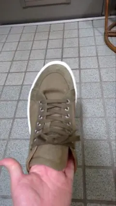パントフォラドーロ　スニーカー　カーキのサムネイル