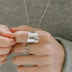 Item thumbnail for item acdb9834-3eb9-4b9c-960e-01ac411136f5