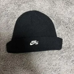 Nike SB ブラック ニット帽