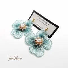 Item thumbnail for item 6fb85957-e7d0-440d-9a53-a702b657e4a3