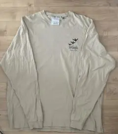 what it isn't 長袖　tシャツ