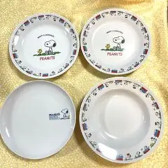 スヌーピー　お皿4枚セット