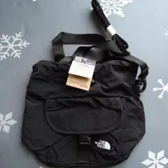 THE NORTH FACE ブラックショルダーバッグ