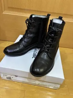 ALPHA CUBIC ブラックブーツ レースアップ
