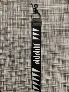 2026年最新】BIGハンドストラップ be:firstの人気アイテム - メルカリ