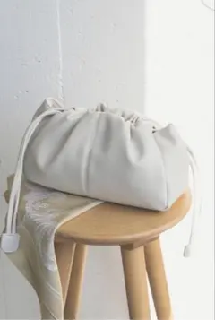 URBAN RESEARCH DOORS 2way巾着ショルダーのサムネイル