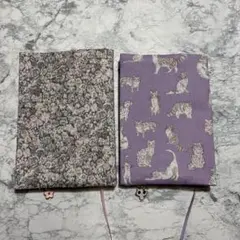 【専用】ブックカバー ミャオウ等 Liberty