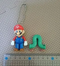 マリオ可動式キーホルダー&尺取り土管