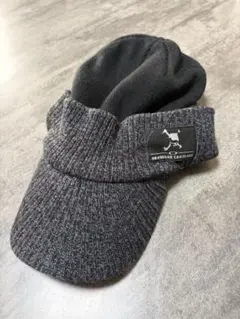 グレー ニット帽 キャップ 組み合わせ