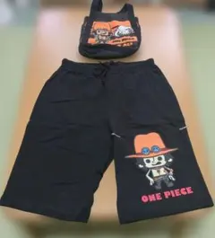 未使用タグ付　ONE PIECE 　エース ハーフパンツ バッグ2点 セット　Mのサムネイル