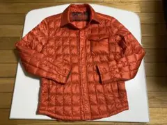 絶版品　ユニクロ　ウルトラライトダウン　Ｍサイズ オレンジ