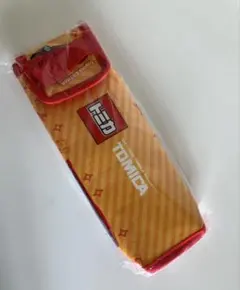TOMY トミカ×アサヒ飲料　ペットボトル保冷ケース　黄色　新品未使用のサムネイル