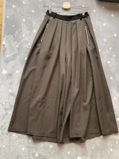 美品＊LUCAブラウン系チェック ガウチョパンツ