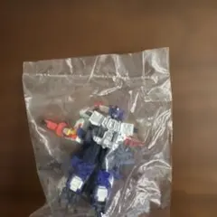 トランスフォーマーマイクロン伝説　食玩　コンボイスーパーモード　未開封。