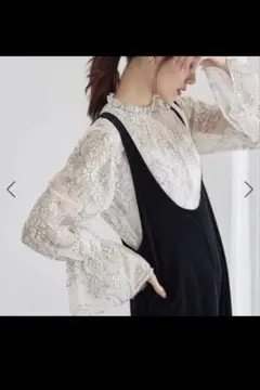 ★新品タグ付き。ロペピクニック総レースブラウス