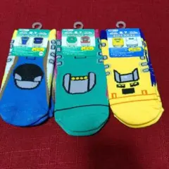 新品 キッズ靴下 3足セット 新幹線 はやぶさ ドクターイエロー かがやき