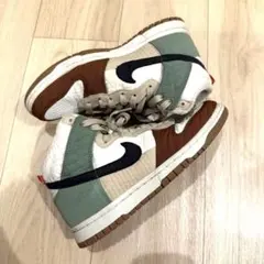 Nike DUNKハイカットスニーカー ブラウン グリーン