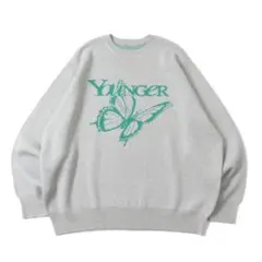 Younger song butterfly logo neck knit