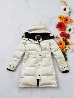 CANADA GOOSE マッケンジー ダウンジャケット ホワイトのサムネイル