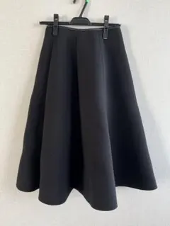 美品‼️Liala×PG ボンディングフレアスカート