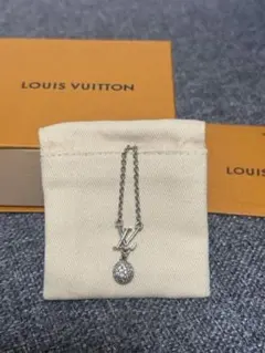 Louis Vuitton ネックレス アイコニック ルイザ ストラスのサムネイル