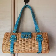 Item thumbnail for item 71e53f05-03f2-447d-8396-8abf6b75240a