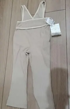 Item thumbnail for item 75af239e-eb31-41da-adbc-296994d7cb06