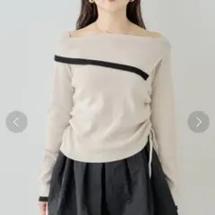 Chico ベージュ オフショルダー ニット