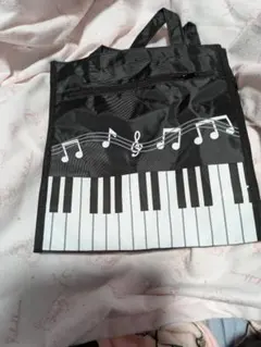 Item thumbnail for item d7c7f6b1-ba30-46ff-ace8-1c84fc0947df