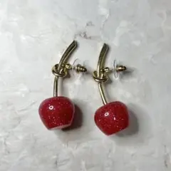 チェリーピアス ピンクラメ さくらんぼ