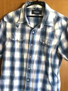 半袖シャツのサムネイル