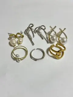 【セット売り】ピアス3点、リング３点　アクセサリー　ゴールド　シルバー