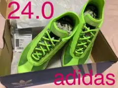お値下げしました❤️新品未使用 adidas ネオングリーン スニーカー 24.0
