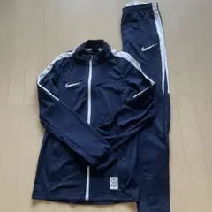 札幌大学 NIKE ジャージ 上下セット 今月中に処分 - メルカリ
