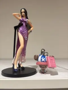 ワンピースフィギュア　ハンコック　チョッパー