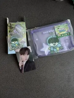 TXT ファミマエニマイくじ　フムニャリン　ポーチ&アクリルキーホルダートレカ付