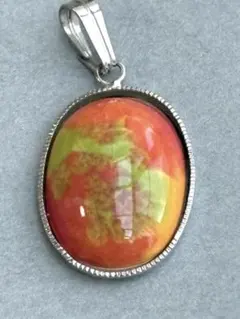 七宝焼の様なペンダント　トップ