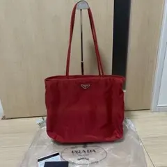 PRADA トートバッグ 肩掛け ロゴ型押し カーブレザー レッド 白タグ
