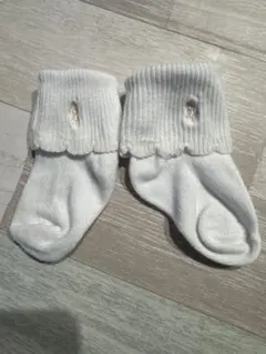 ホワイト ベビー靴下 リブ編み