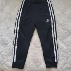 adidas トレーニングパンツ 黒 サイドストライプ