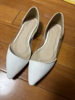 黒 フラットシューズ