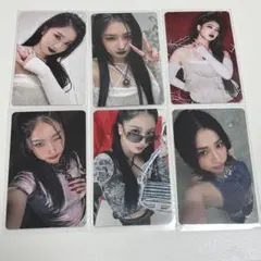 HANA MOMOKA モモカ トレカ ROSE / Blue Jeans