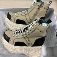 定価8690円 yosuke 23cm 厚底ハイカットスニーカー バイカラー