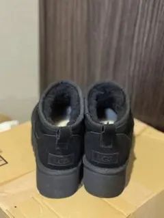 UGG 厚底 1135092 ムートンブーツ 26cmのサムネイル