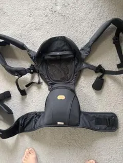 BABY&Me ブラック 抱っこ紐 メッシュパネル付き