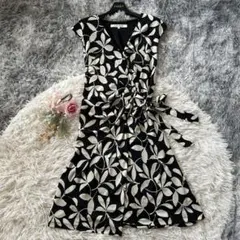 LOUNIE カシュクールワンピース 38 黒 白 花柄 日本製 美シルエットのサムネイル