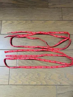 Supreme シューレース 靴ひも レッド スニーカー約130㎝のサムネイル