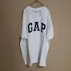 【新品タグ付き】GAP　Tシャツ　白色