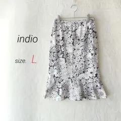インディオ【L】モノトーンマーメイドスカート　花柄　裾フリル　総柄のサムネイル